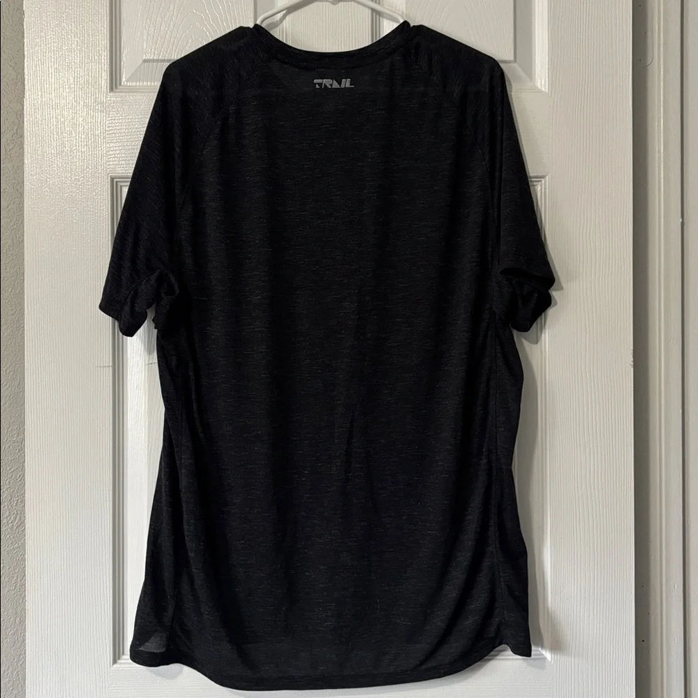 Under Armour Fitted Trail Tee - Picture 5 of 6